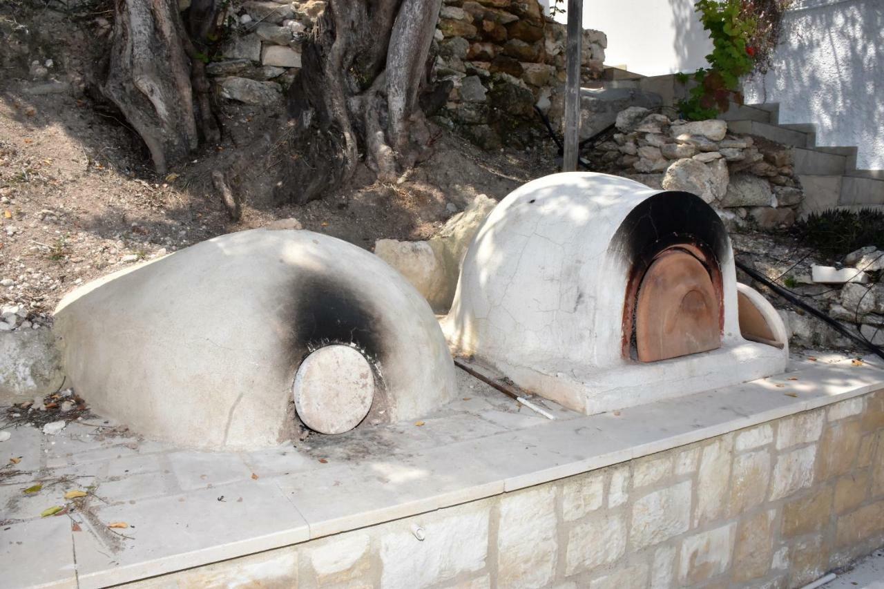 Philip'S Holiday House Neo Chorio Exterior foto